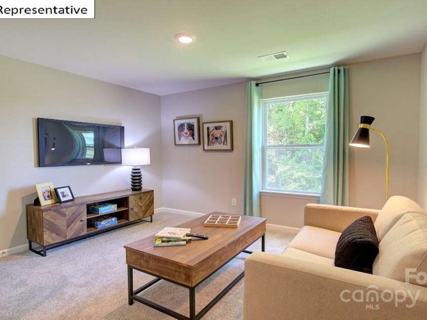 3527 Cramer Creek Drive, Gastonia, NC 28056.  MLS# CAR4221301, YatesRealty ID 886. 4th Bedroom could be used as a bonus room