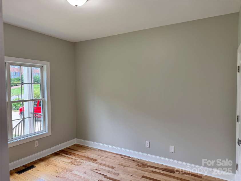 3837 1st Street Lane, Hickory, NC 28601.  MLS# CAR4276471, YatesRealty ID 8860. 