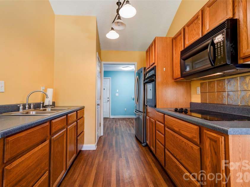 127 Albertville Lane, Shelby, NC 28152.  MLS# CAR4361746, YatesRealty ID 8861. Kitchen