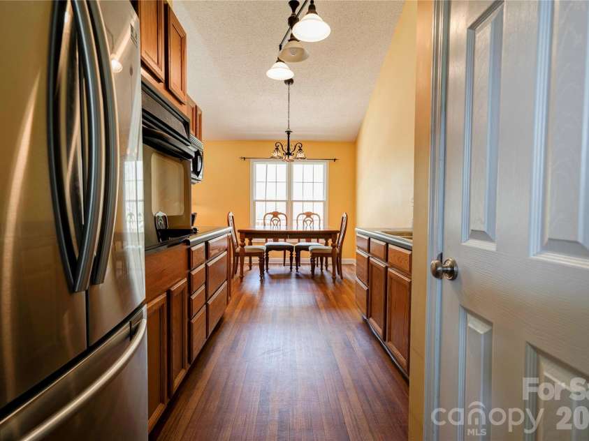 127 Albertville Lane, Shelby, NC 28152.  MLS# CAR4361746, YatesRealty ID 8861. Kitchen
