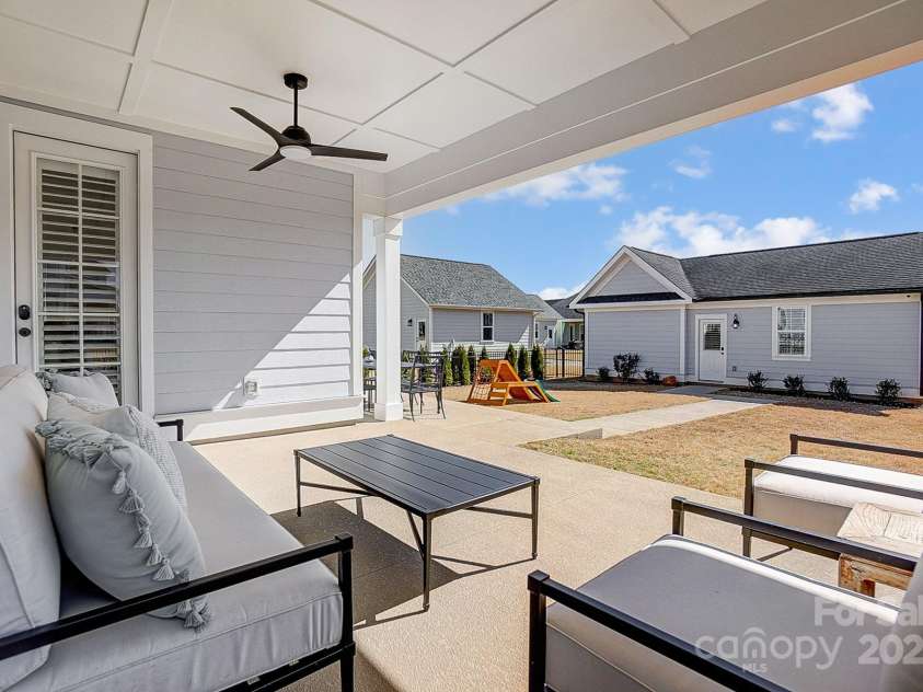 1545 Riverwalk Parkway, Rock Hill, SC 29730.  MLS# CAR4239145, YatesRealty ID 8862. 