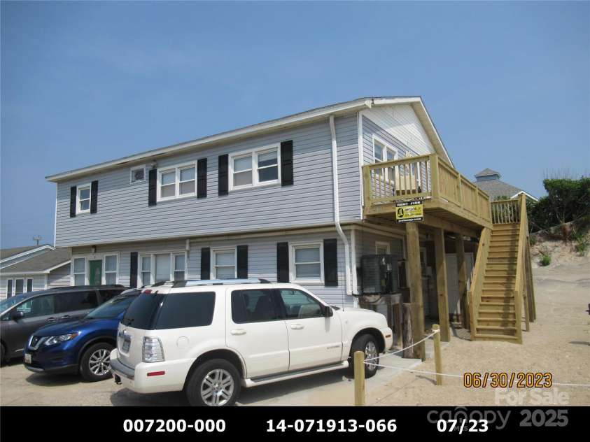 9013 Hunter Street, Nags Head, NC 27959.  MLS# CAR4244151, YatesRealty ID 8863. 