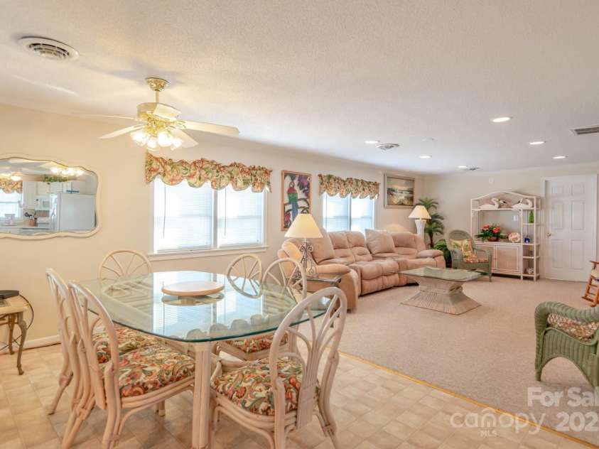 9013 Hunter Street, Nags Head, NC 27959.  MLS# CAR4244151, YatesRealty ID 8863. 