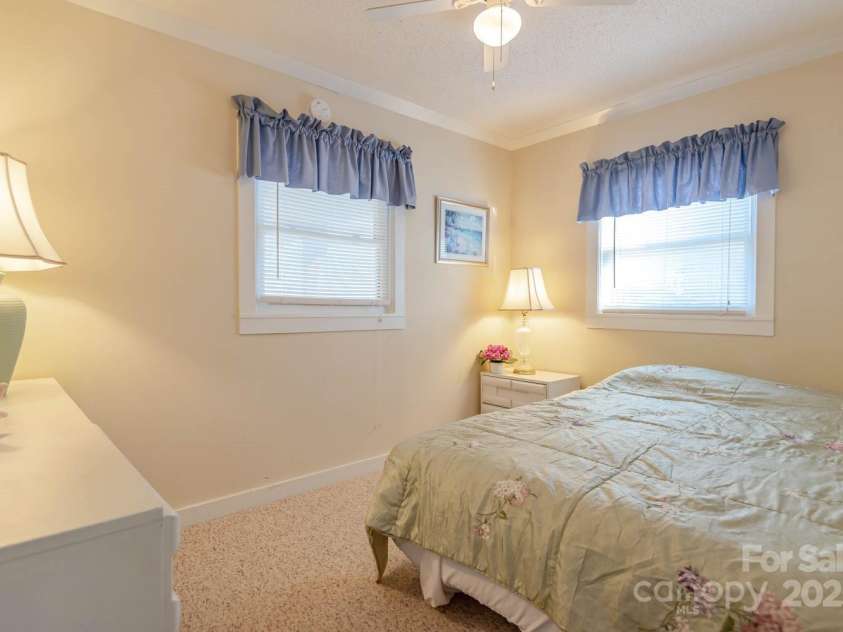 9013 Hunter Street, Nags Head, NC 27959.  MLS# CAR4244151, YatesRealty ID 8863. 