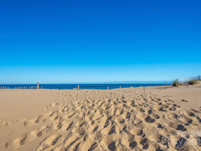 9013 Hunter Street, Nags Head, NC 27959.  MLS# CAR4244151, YatesRealty ID 8863. 