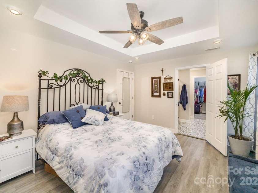 1016 10th Street, Kannapolis, NC 28083.  MLS# CAR4228816, YatesRealty ID 8864. Primary Bedroom