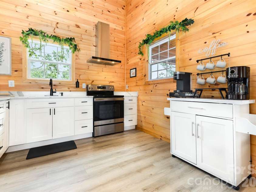 7025 Martin Lane, Morganton, NC 28655.  MLS# CAR4360550, YatesRealty ID 8865. 