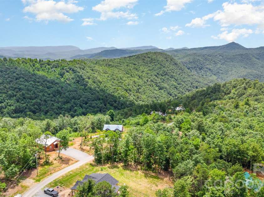 7025 Martin Lane, Morganton, NC 28655.  MLS# CAR4360550, YatesRealty ID 8865. 