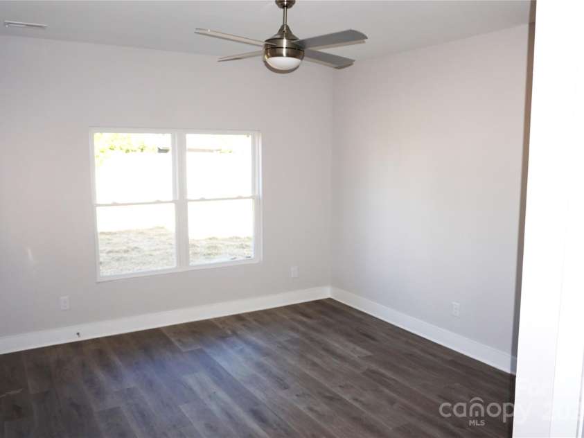 1024 C Street, Kannapolis, NC 28081.  MLS# CAR4193644, YatesRealty ID 8866. 
