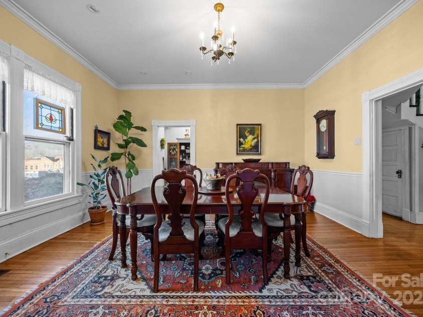 173 Academy Street, Canton, NC 28716.  MLS# CAR4228726, YatesRealty ID 8867. 