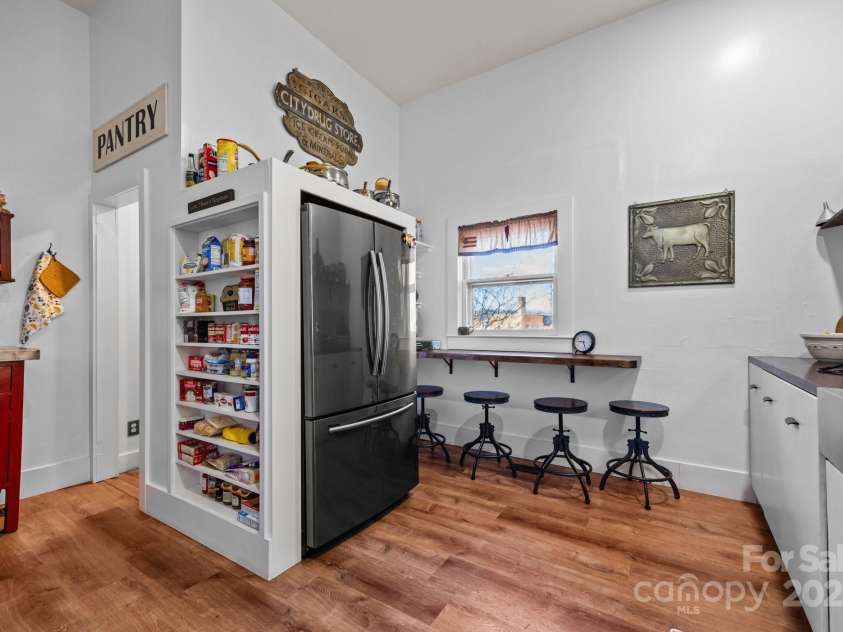 173 Academy Street, Canton, NC 28716.  MLS# CAR4228726, YatesRealty ID 8867. 