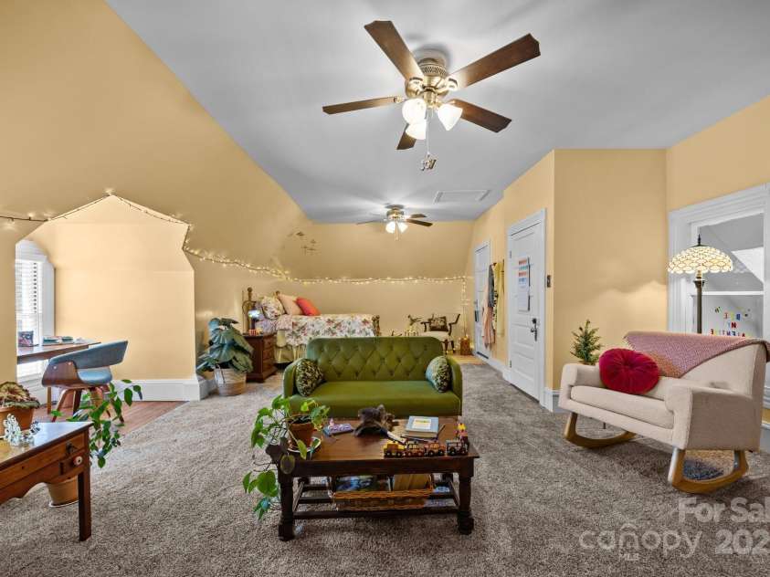 173 Academy Street, Canton, NC 28716.  MLS# CAR4228726, YatesRealty ID 8867. 