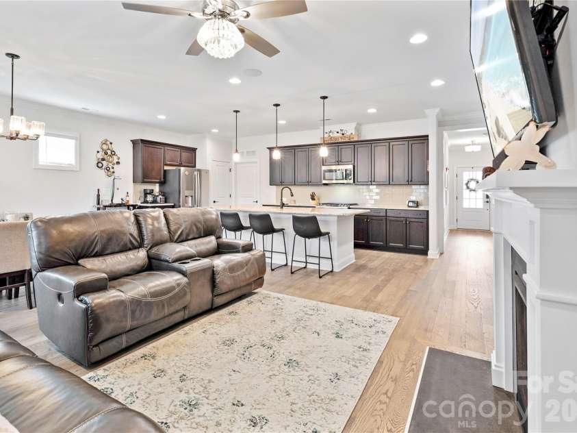 445 Bowline Drive, Denver, NC 28037.  MLS# CAR4399767, YatesRealty ID 8867. 