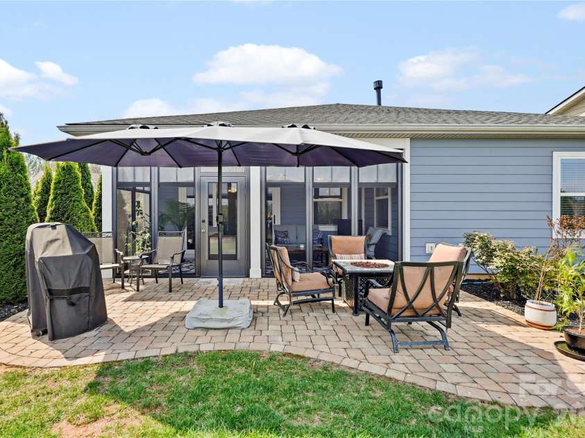 445 Bowline Drive, Denver, NC 28037.  MLS# CAR4399767, YatesRealty ID 8867. 