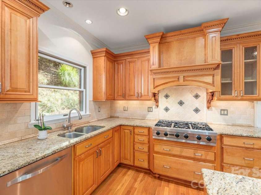 295 Laurel Ridge Drive, Waynesville, NC 28786.  MLS# CAR4312458, YatesRealty ID 8868. So much storage!