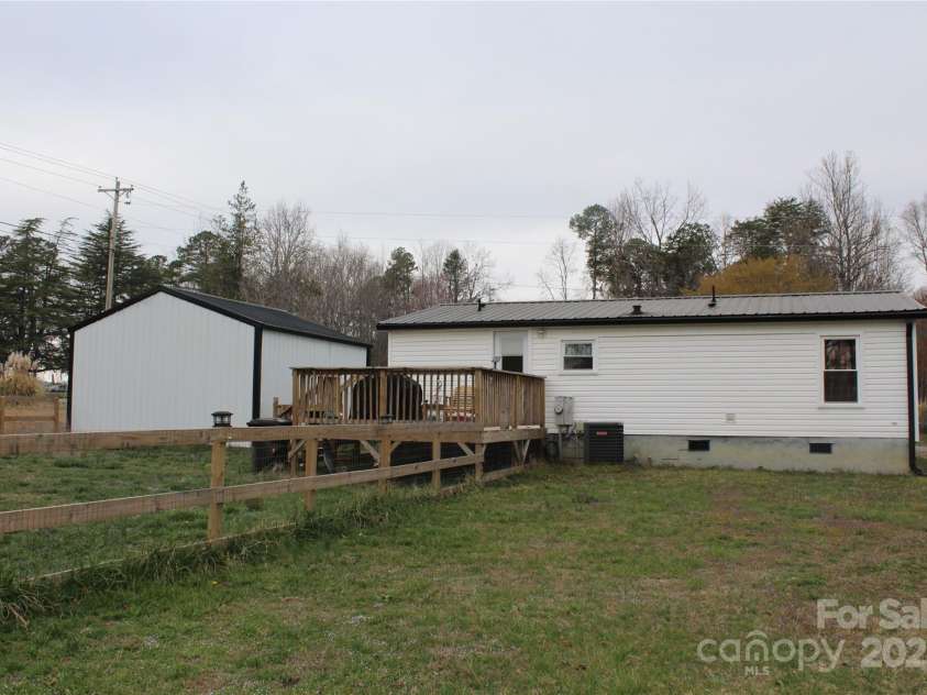 6454 Lostkey Drive, Connelly Springs, NC 28612.  MLS# CAR4237191, YatesRealty ID 8868. 