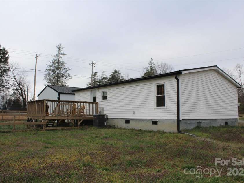 6454 Lostkey Drive, Connelly Springs, NC 28612.  MLS# CAR4237191, YatesRealty ID 8868. 