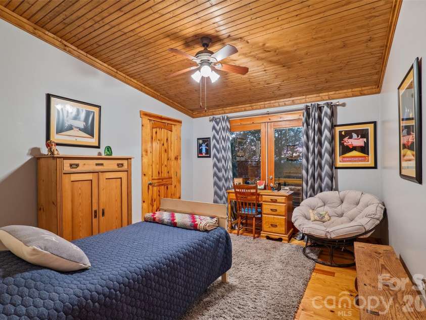 325, 141 & 75 Owl Haven Lane, Cedar Mountain, NC 28718.  MLS# CAR4315418, YatesRealty ID 887. 