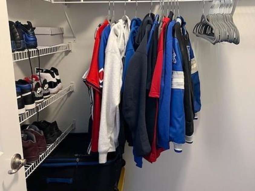 7308 Gallery Pointe Lane, Charlotte, NC 28269.  MLS# CAR4188364, YatesRealty ID 887. 