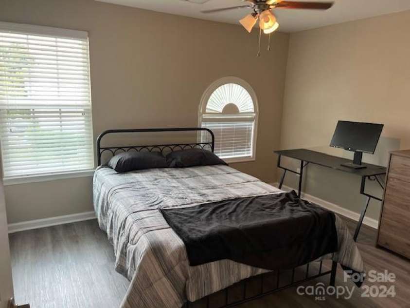 7308 Gallery Pointe Lane, Charlotte, NC 28269.  MLS# CAR4188364, YatesRealty ID 887. 