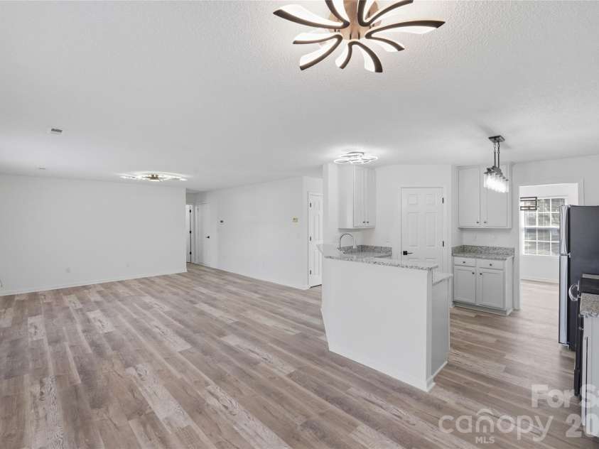 2308 Big Pine Drive, Matthews, NC 28105.  MLS# CAR4364263, YatesRealty ID 8870. 