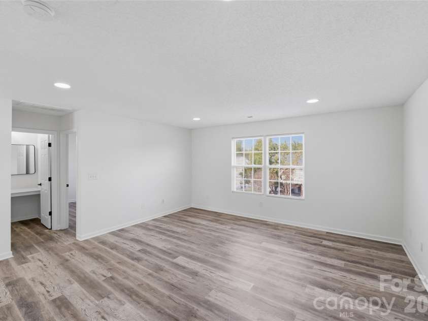 2308 Big Pine Drive, Matthews, NC 28105.  MLS# CAR4364263, YatesRealty ID 8870. 