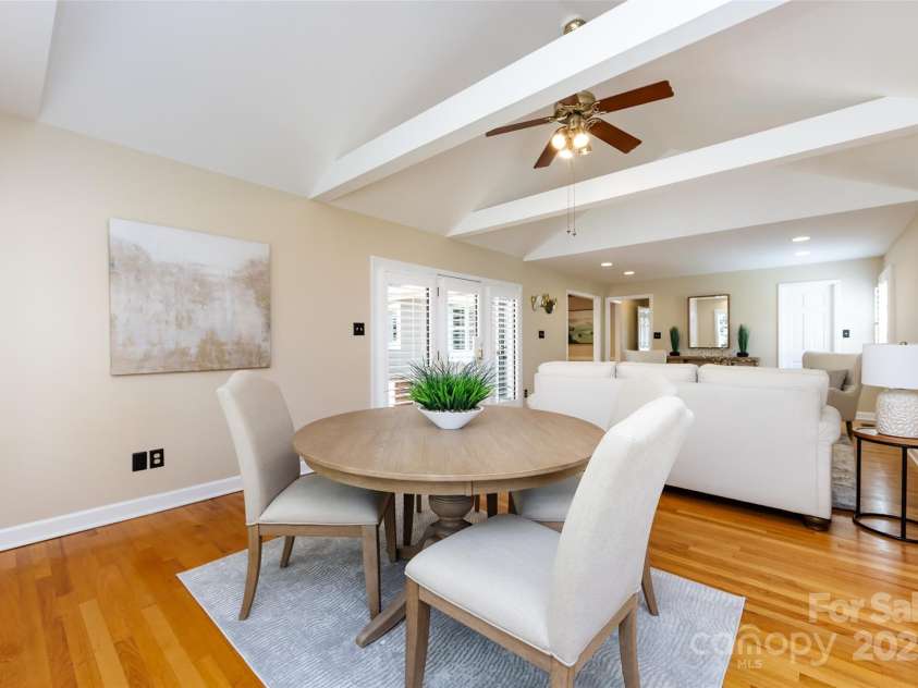 757 Concord Road, Davidson, NC 28036.  MLS# CAR4265019, YatesRealty ID 8872. Floor plan is very open