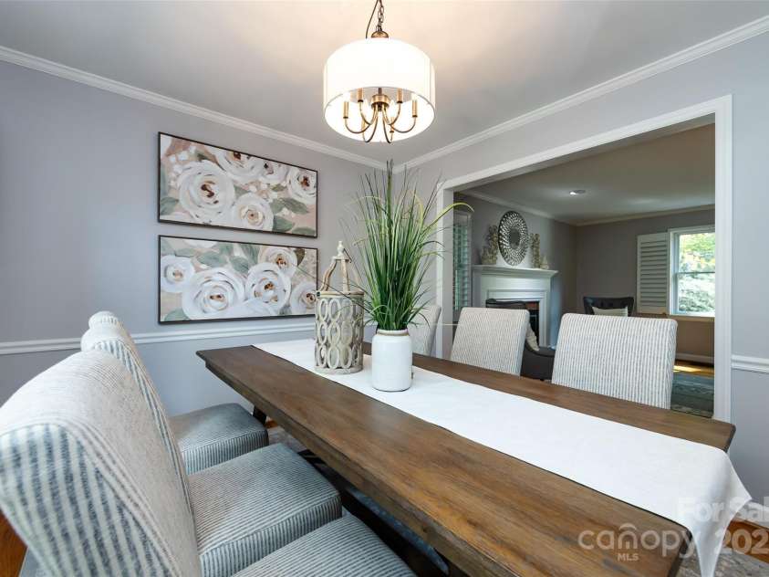 757 Concord Road, Davidson, NC 28036.  MLS# CAR4265019, YatesRealty ID 8872. Home flows beautifully between the different rooms