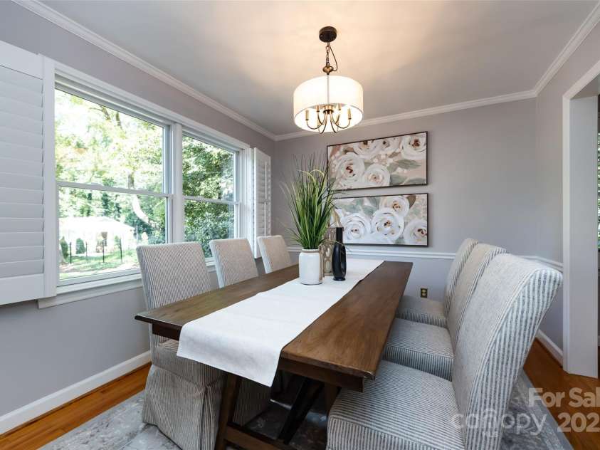 757 Concord Road, Davidson, NC 28036.  MLS# CAR4265019, YatesRealty ID 8872. Spacious Formal Dining Room with chair rail