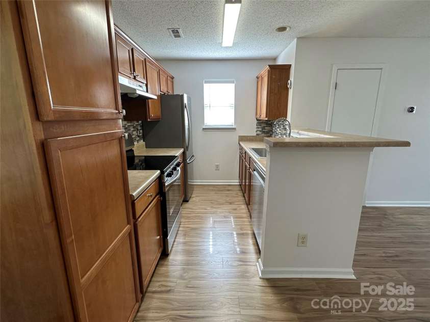 8829 Michaw Court, Charlotte, NC 28269.  MLS# CAR4246491, YatesRealty ID 8872. 