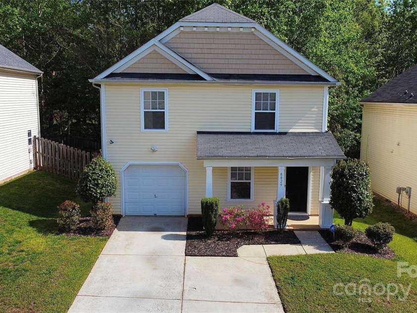 8829 Michaw Court, Charlotte, NC 28269.  MLS# CAR4246491, YatesRealty ID 8872. 