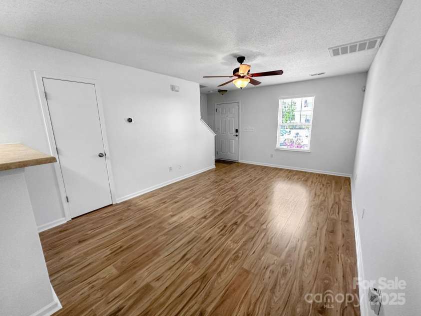 8829 Michaw Court, Charlotte, NC 28269.  MLS# CAR4246491, YatesRealty ID 8872. 