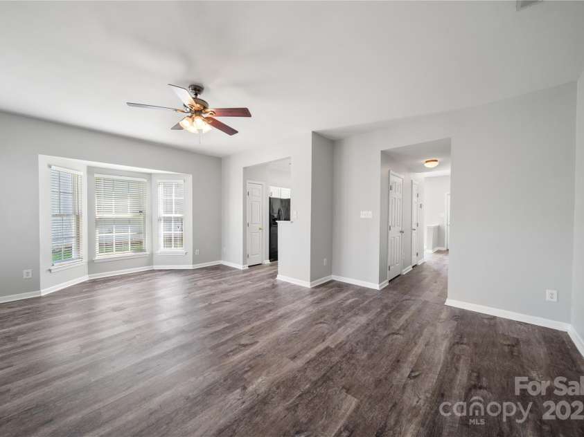 4221 Coulter Crossing, Charlotte, NC 28213.  MLS# CAR4235002, YatesRealty ID 8873. 