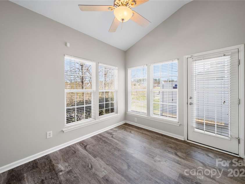 4221 Coulter Crossing, Charlotte, NC 28213.  MLS# CAR4235002, YatesRealty ID 8873. 