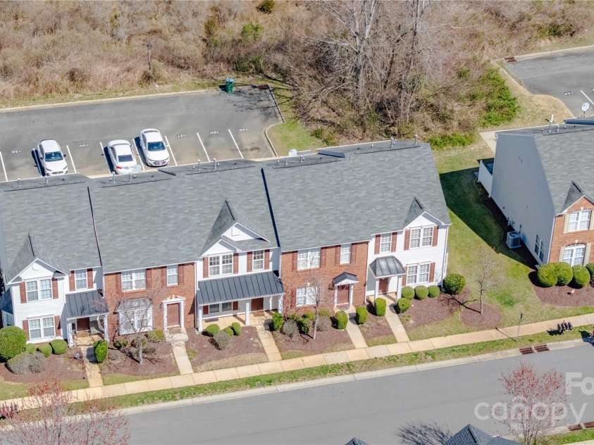 4221 Coulter Crossing, Charlotte, NC 28213.  MLS# CAR4235002, YatesRealty ID 8873. 