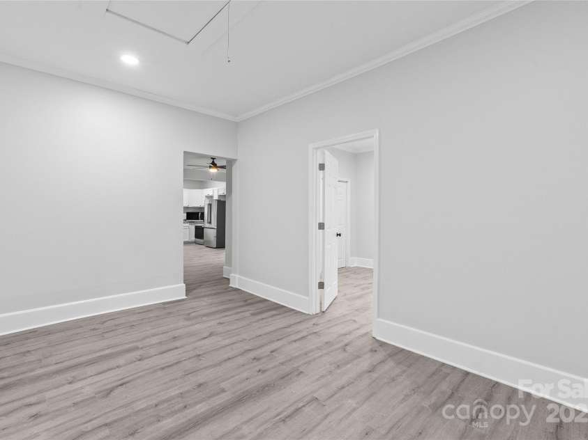 63 3rd Street, Concord, NC 28027.  MLS# CAR4220765, YatesRealty ID 8874. Front entrance/foyer