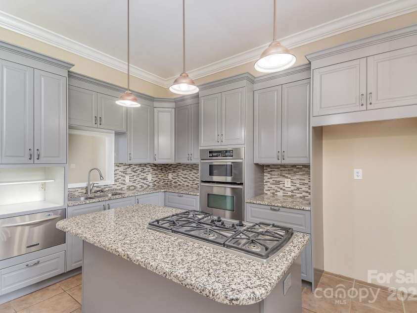 135 Waycross Drive, Rockwell, NC 28138.  MLS# CAR4266062, YatesRealty ID 8875. 