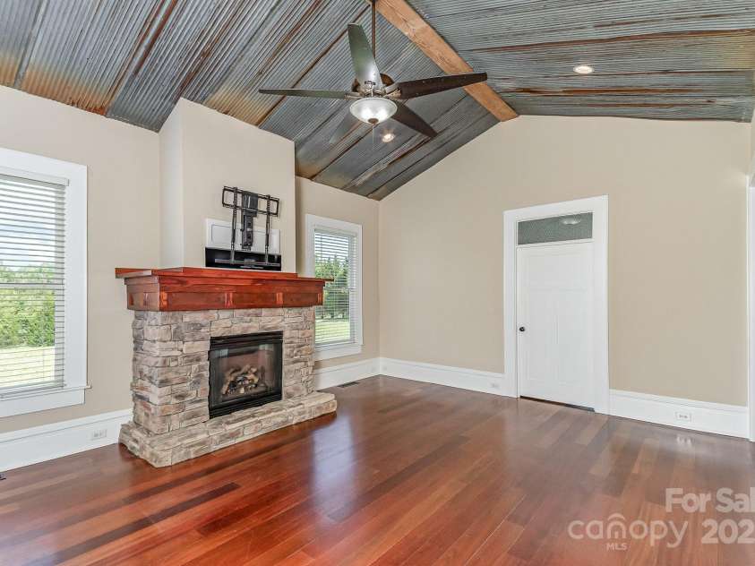 135 Waycross Drive, Rockwell, NC 28138.  MLS# CAR4266062, YatesRealty ID 8875. 