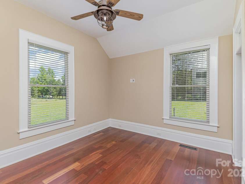 135 Waycross Drive, Rockwell, NC 28138.  MLS# CAR4266062, YatesRealty ID 8875. 