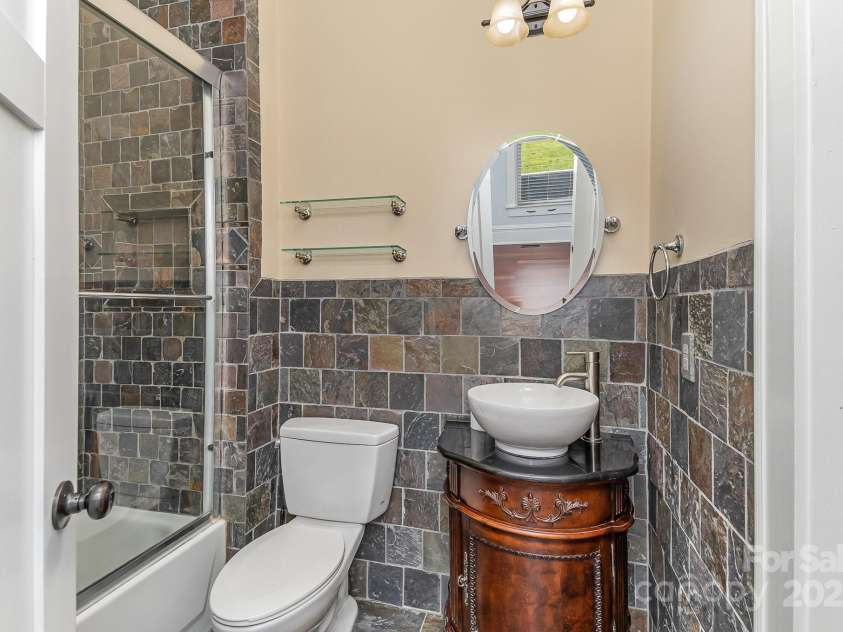 135 Waycross Drive, Rockwell, NC 28138.  MLS# CAR4266062, YatesRealty ID 8875. 