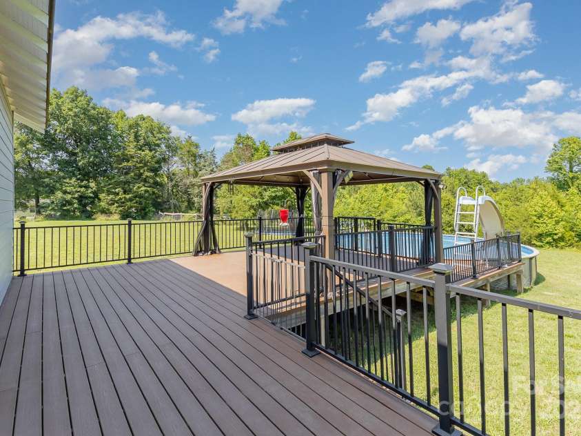 135 Waycross Drive, Rockwell, NC 28138.  MLS# CAR4266062, YatesRealty ID 8875. 