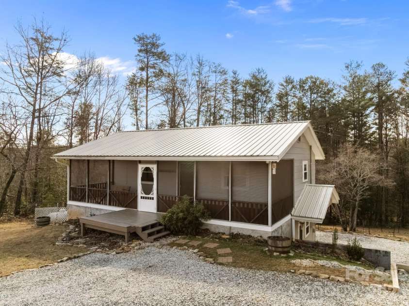 1169 Rickman Creek Road, Franklin, NC 28734.  MLS# CAR4340443, YatesRealty ID 8876. 