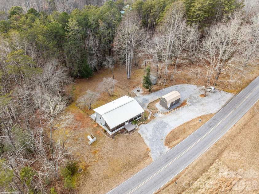 1169 Rickman Creek Road, Franklin, NC 28734.  MLS# CAR4340443, YatesRealty ID 8876. 