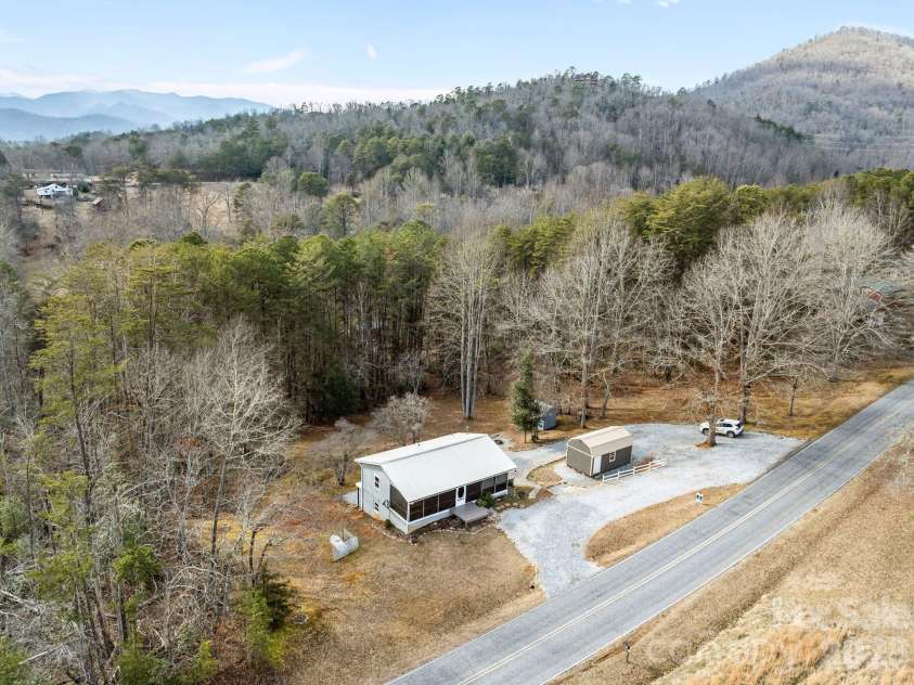 1169 Rickman Creek Road, Franklin, NC 28734.  MLS# CAR4340443, YatesRealty ID 8876. 