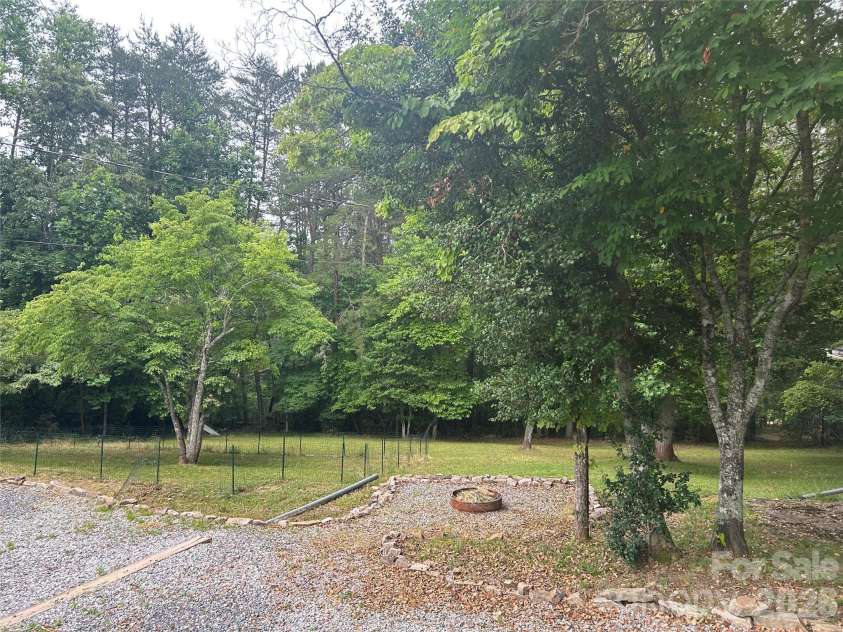 1169 Rickman Creek Road, Franklin, NC 28734.  MLS# CAR4340443, YatesRealty ID 8876. 