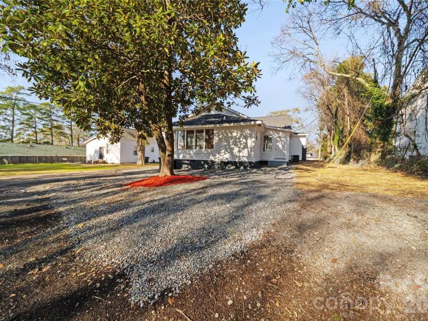 208 Hall Street, Wadesboro, NC 28170.  MLS# CAR4326089, YatesRealty ID 8878. 