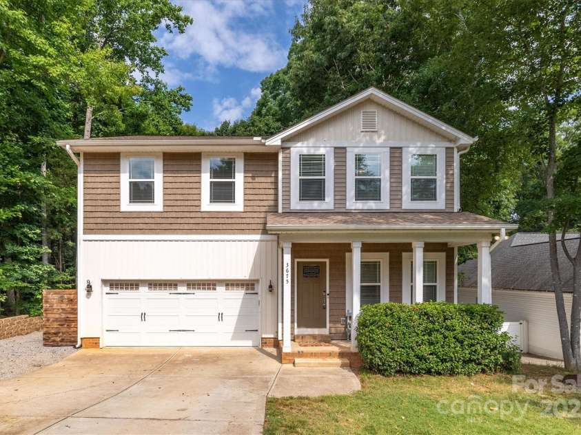 3675 West Bay Drive, Sherrills Ford, NC 28673.  MLS# CAR4227898, YatesRealty ID 8879. 