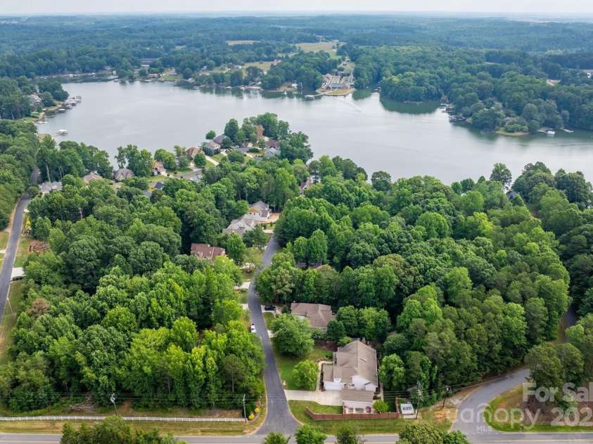 3675 West Bay Drive, Sherrills Ford, NC 28673.  MLS# CAR4227898, YatesRealty ID 8879. 