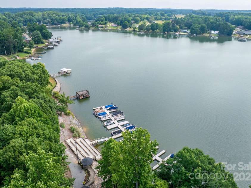 3675 West Bay Drive, Sherrills Ford, NC 28673.  MLS# CAR4227898, YatesRealty ID 8879. 