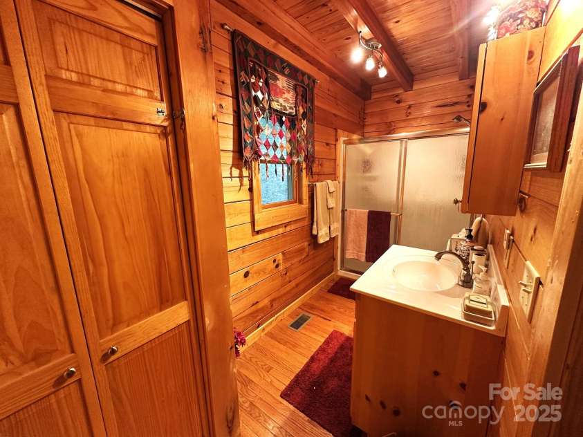 184 Poplar Drive, Lake Lure, NC 28746.  MLS# CAR4285241, YatesRealty ID 888. 